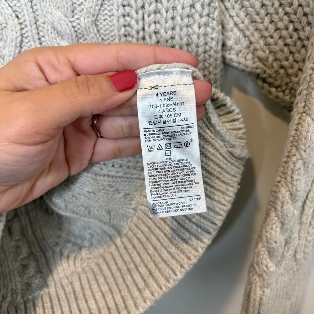 GAP Boys Cable Knit Sweater